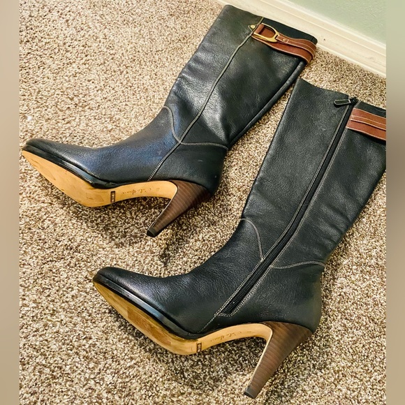 EUC Cole Haan Nike Air Sierra Black Pebbled Leather Tall Heeled Boots - Picture 6 of 17